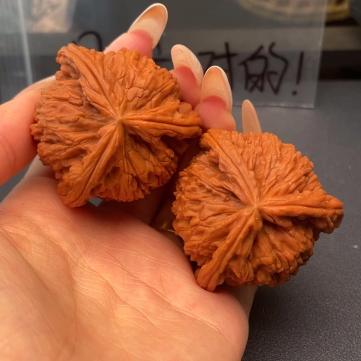 平***。吊坠文玩核桃白狮子