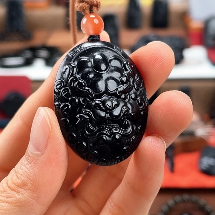 和田玉未镶嵌颈饰精品体验价