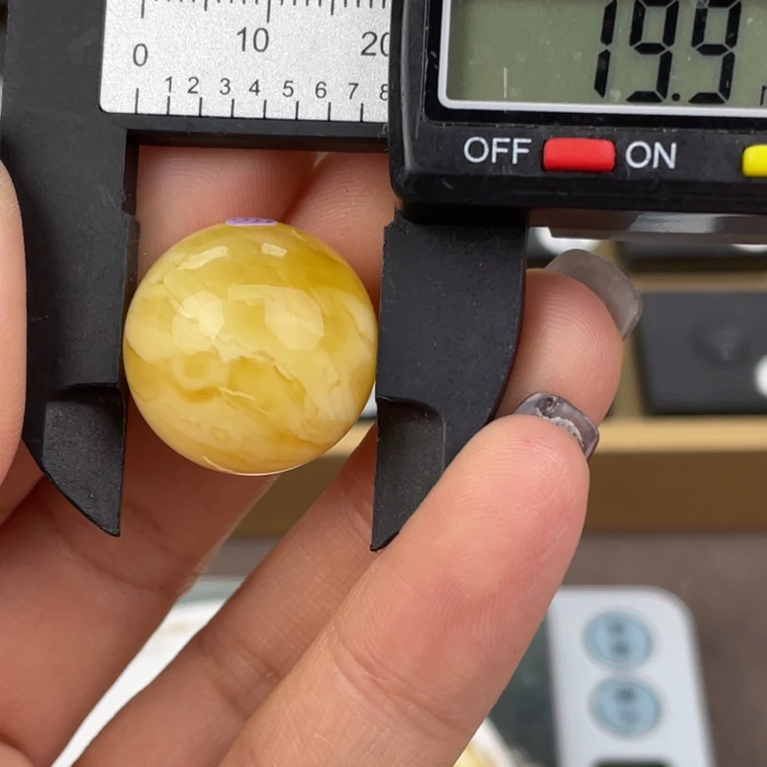 琥珀未镶嵌裸石蜜蜡478