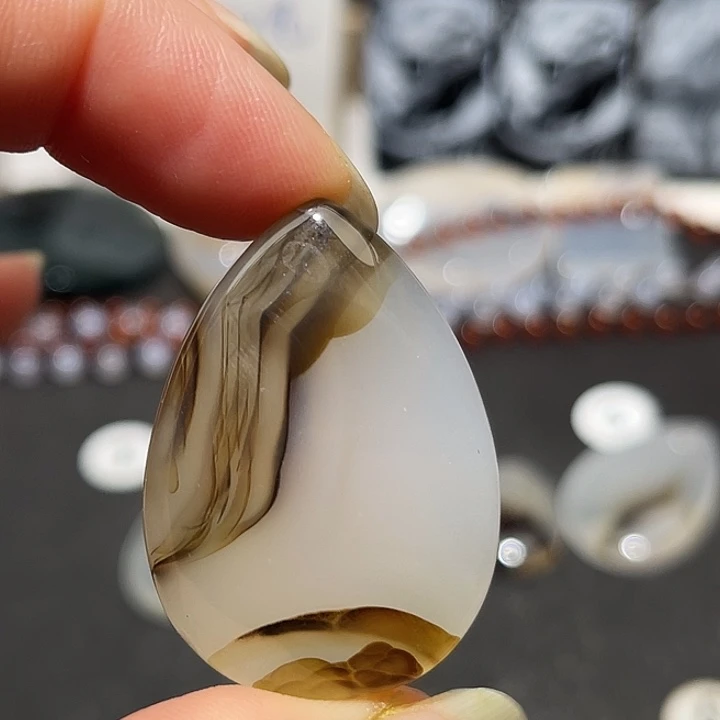 玛瑙/玉髓未镶嵌吊坠(不含链)