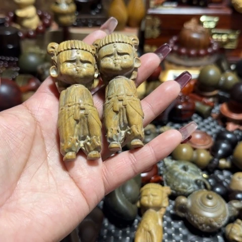 维腊木（绿檀）乐*遥