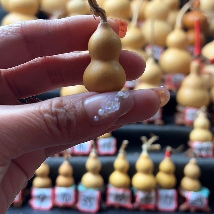 偷*贼天然葫芦葫芦娃