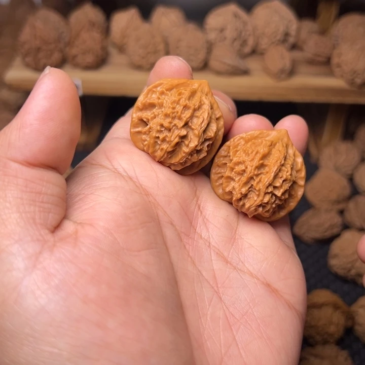 吊坠文玩核桃小狮子