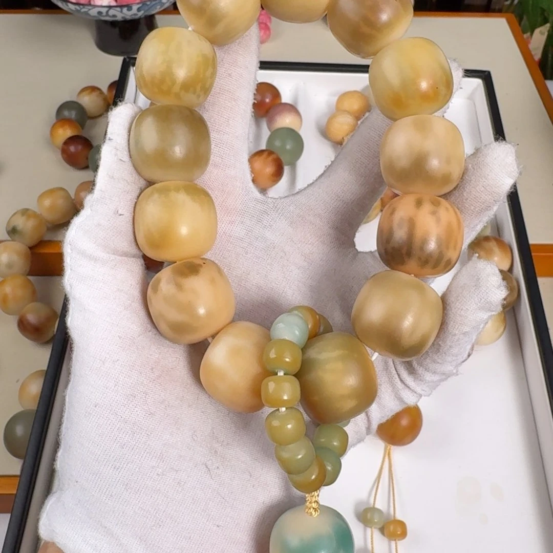 白玉菩提吊坠大福利不退换