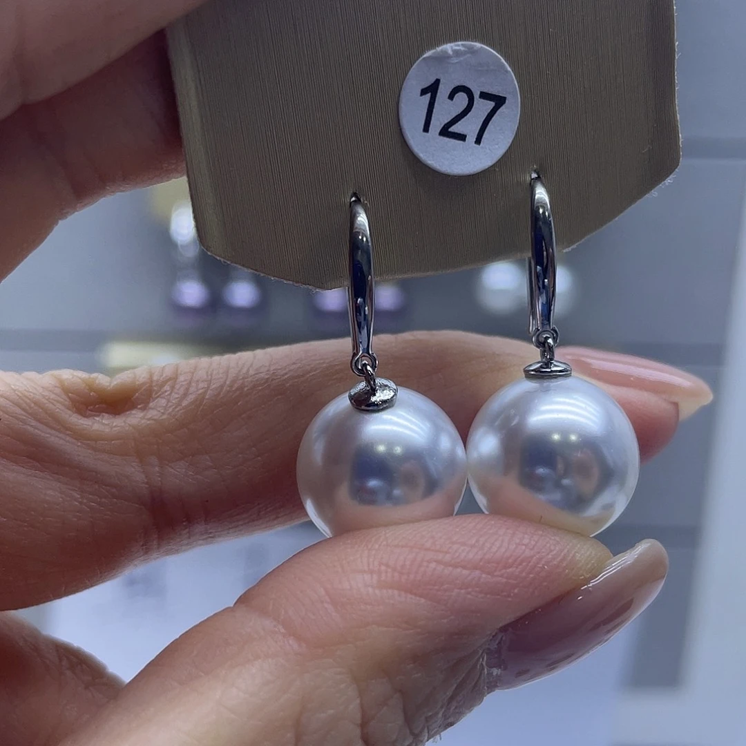 淡水珍珠耳饰未镶嵌