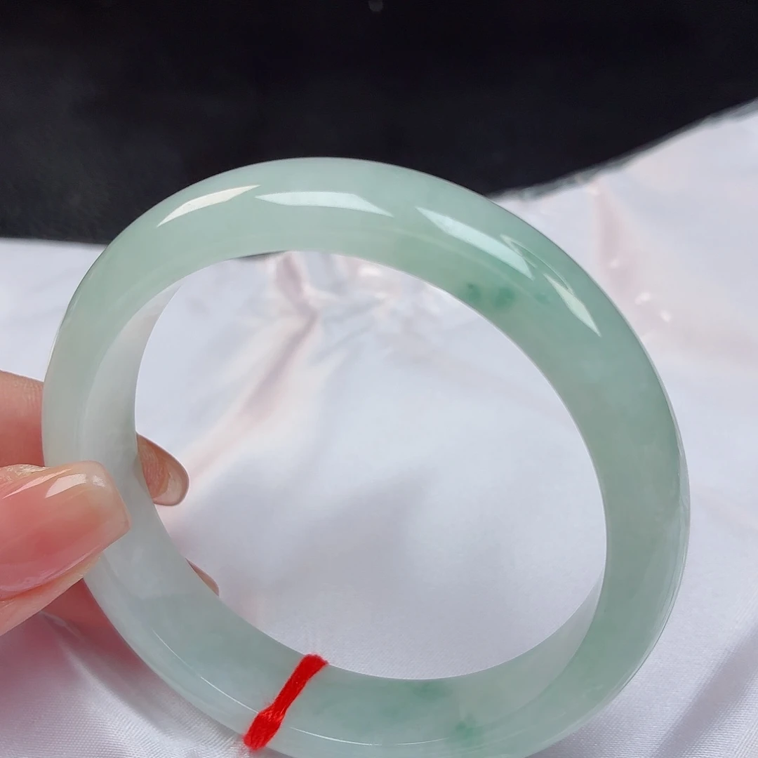 翡翠手镯未镶嵌57