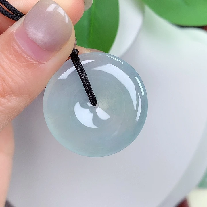 翡翠未镶嵌颈饰28.8-4.2mm
