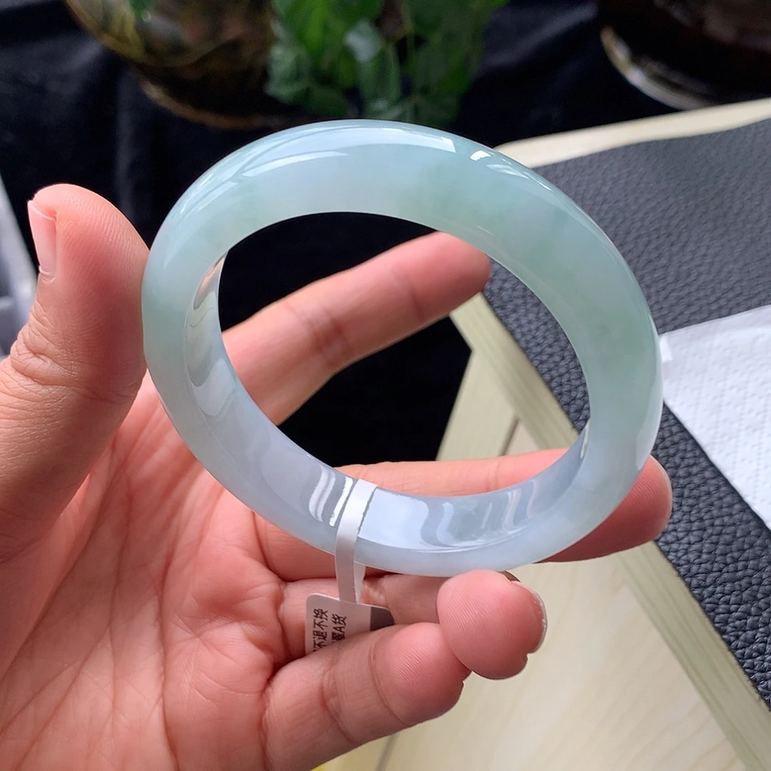 翡翠未镶嵌手镯23号