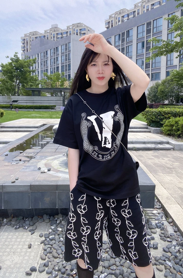 短袖数字常规款T恤时尚宽松洋气INS风运动黑色印花个性抗起球亲子