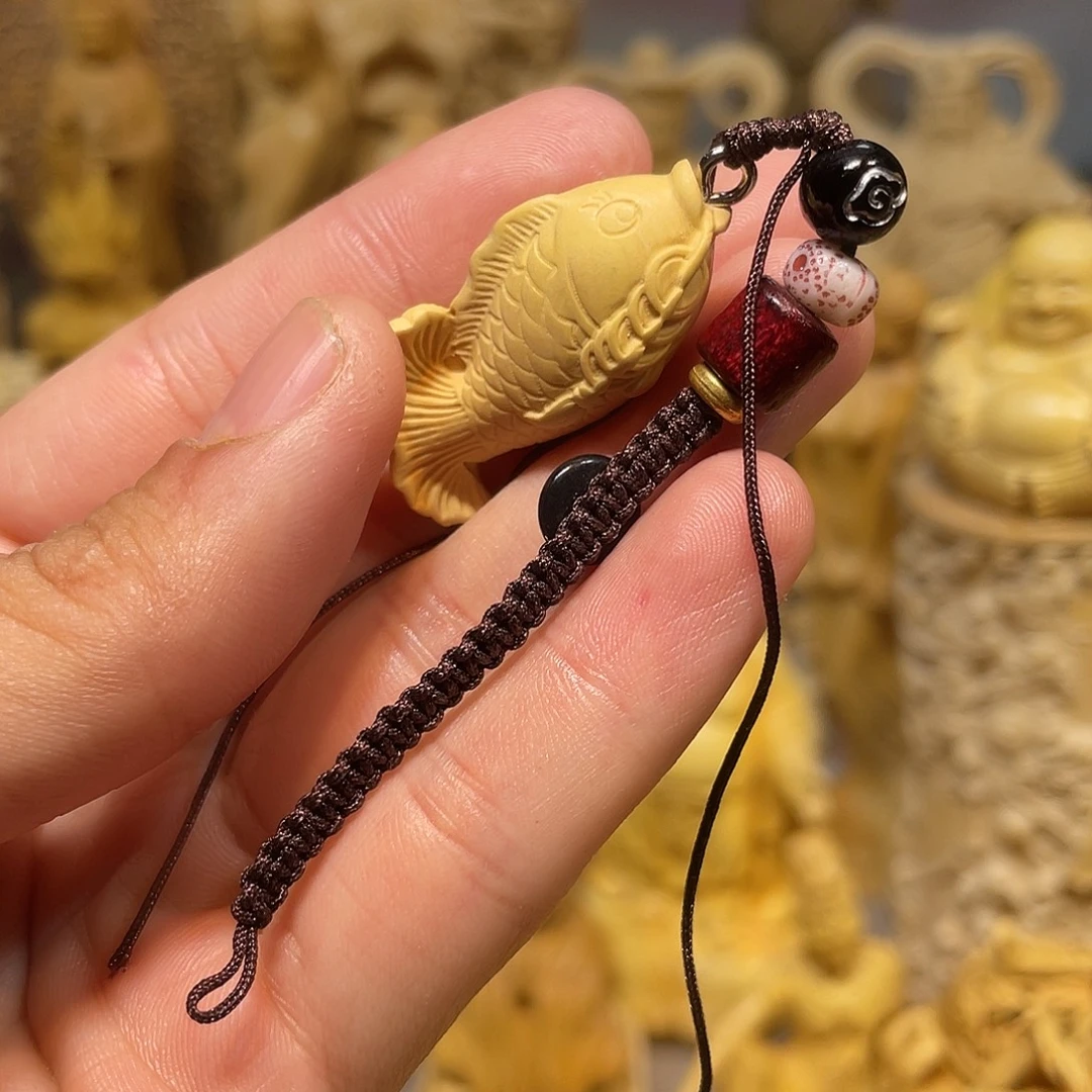 黄杨木小鲤鱼挂件