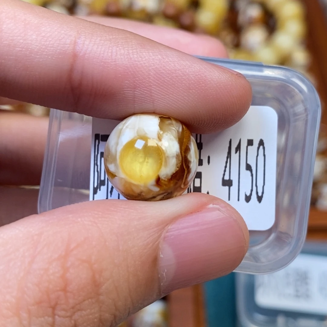 把件猴头核桃沁色圆珠老型4150