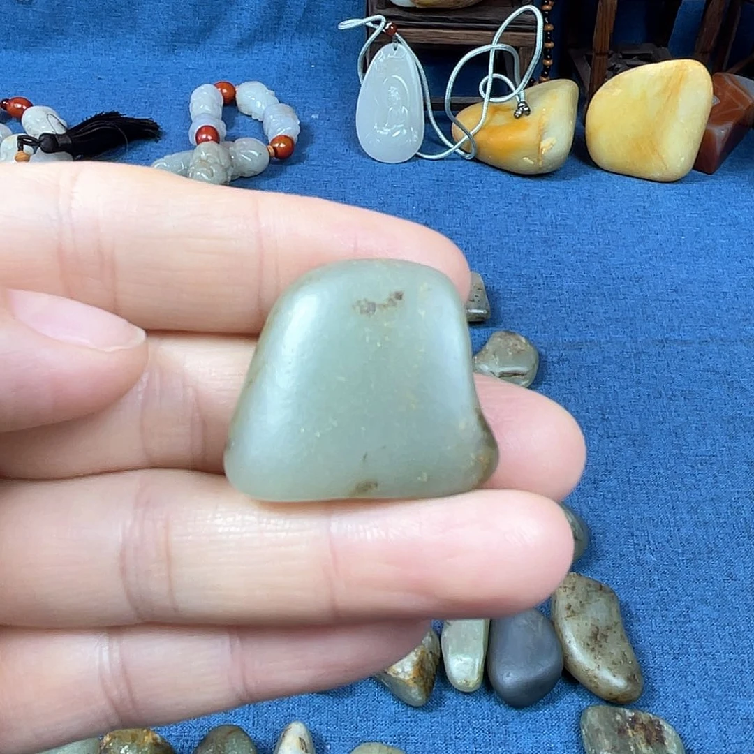 和田玉珠宝奇石未镶嵌奇*人