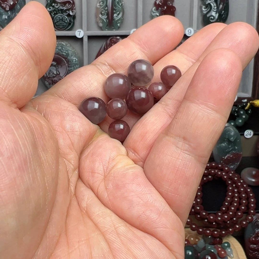 军***）玛瑙/玉髓未镶嵌天然秦紫玉俏色雕刻挂饰