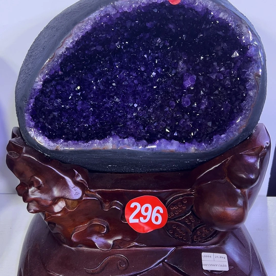 紫晶未镶嵌大型摆件（非配饰）