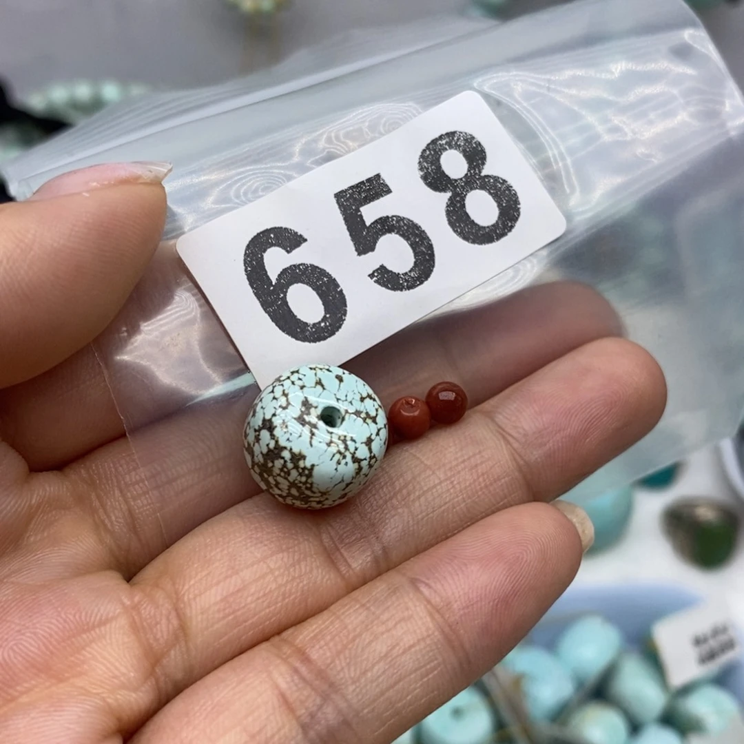未镶嵌南红玛瑙珠宝奇石