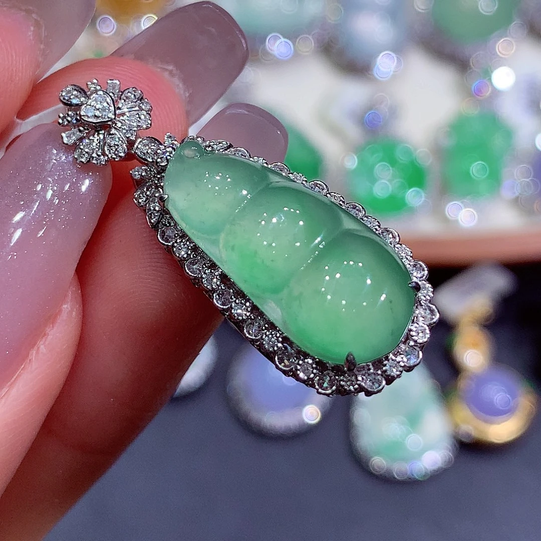 翡翠18K金镶嵌吊坠(不含链)