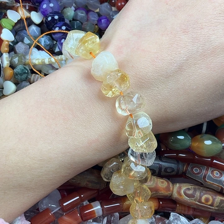 查罗石散珠合金黄塔半条