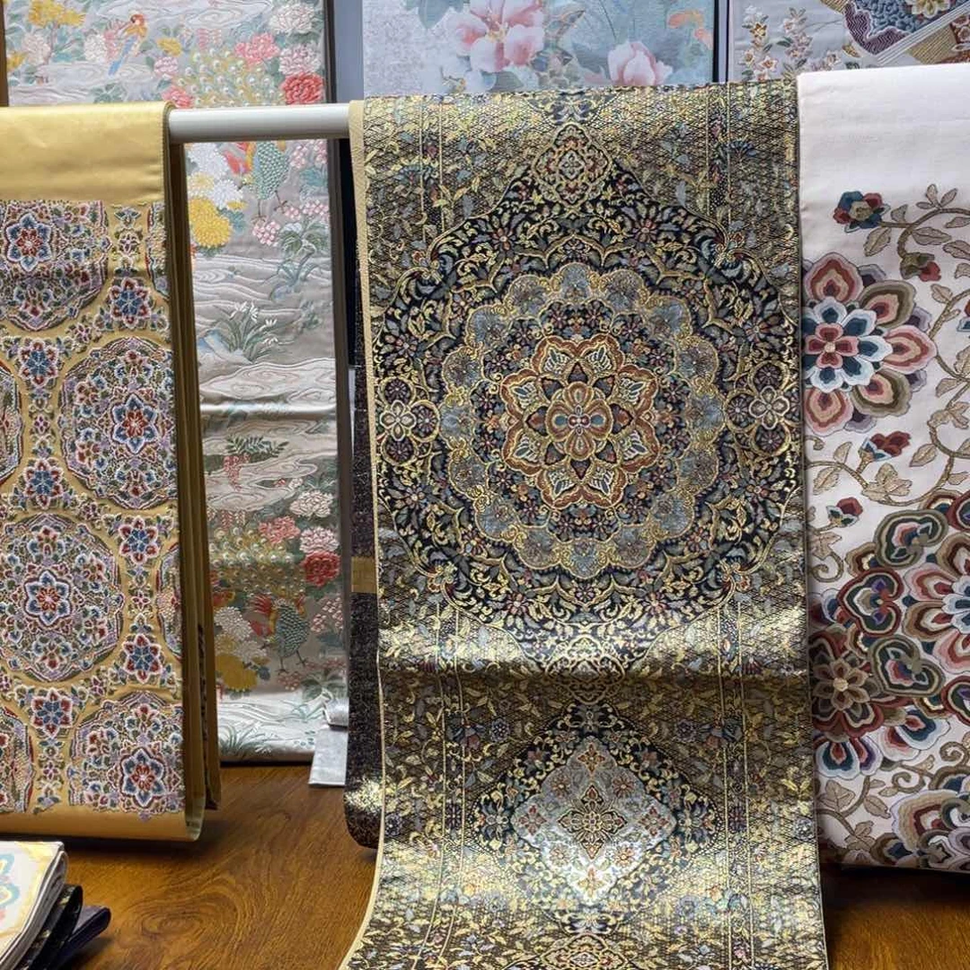 织绣黑金黑金细密