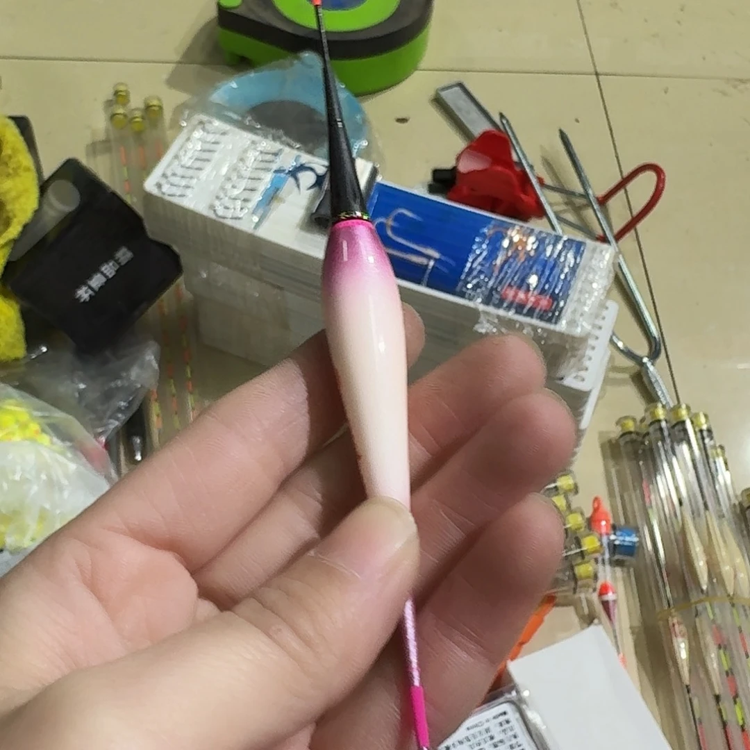 紫白色加长漂夜光吃铅2.5 3.0各1支