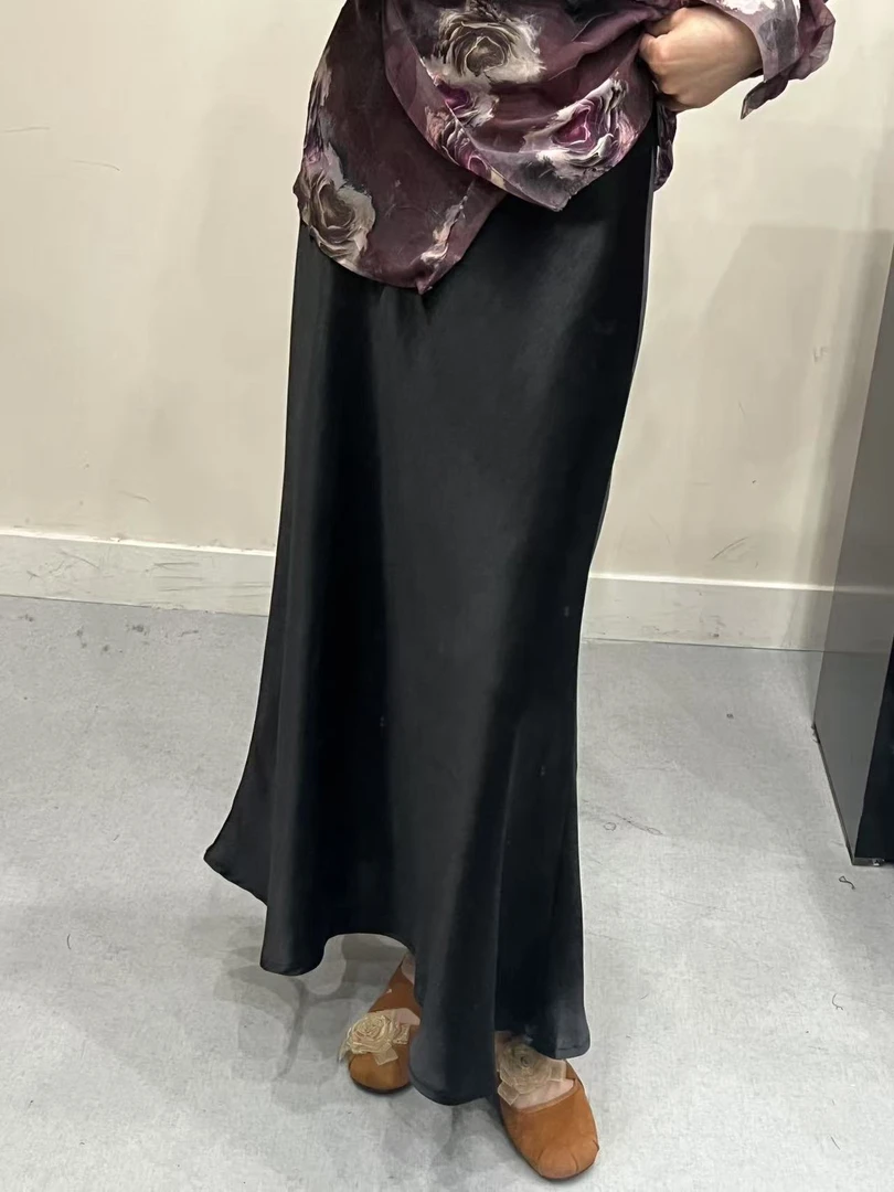 2025新款高级感显瘦缎面女法式气质鱼尾半身裙