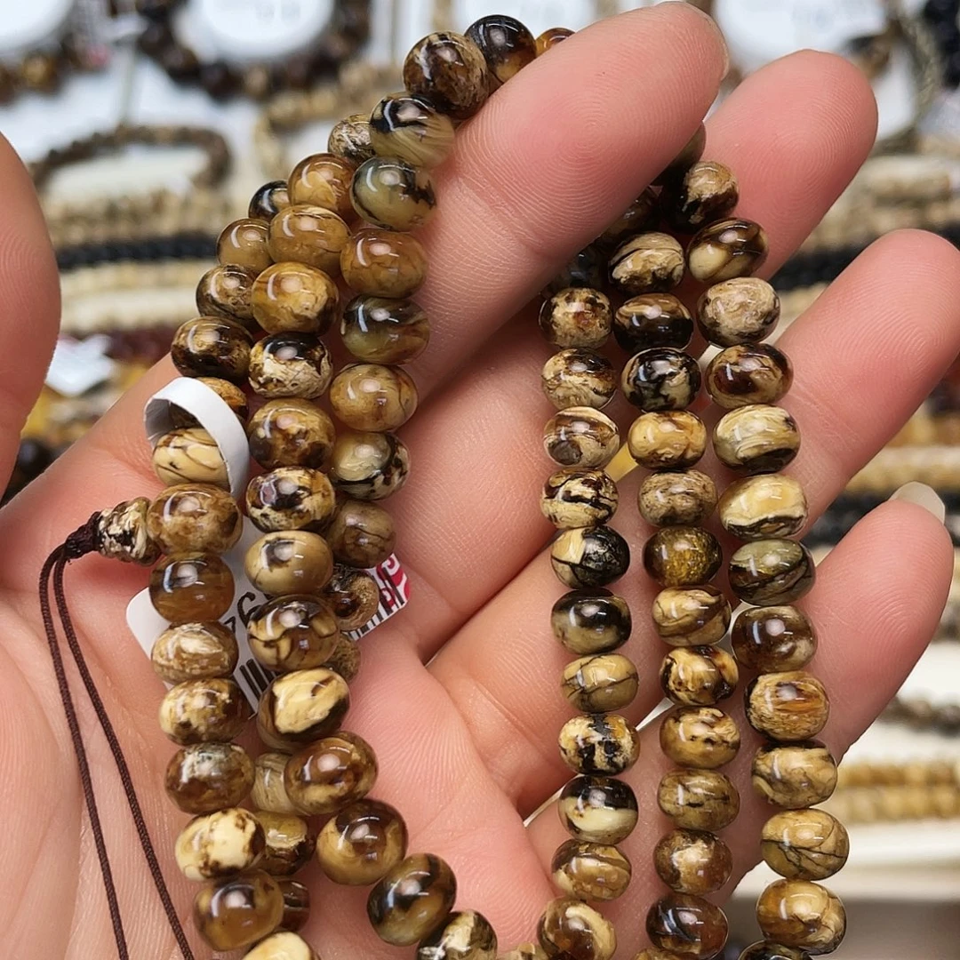 琥珀未镶嵌裸石七90394