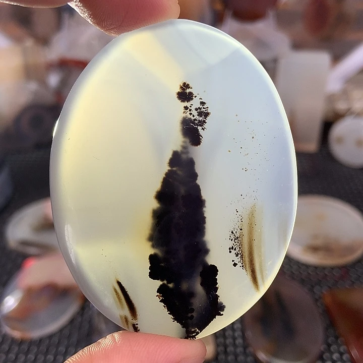 玛瑙/玉髓颈饰合金