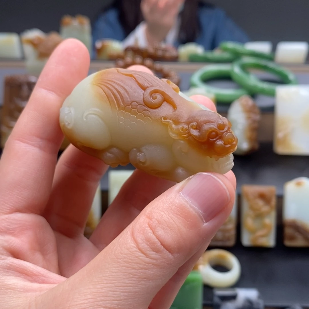 未镶嵌和田玉挂件