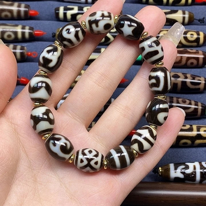 玛瑙/玉髓（覆膜）未镶嵌颈饰