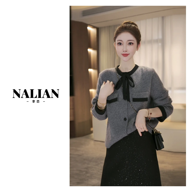 【现货秒发】豆子优选-春季小香风系带蝴蝶结单排扣毛衣DZ880M3986