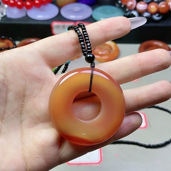 玛瑙/玉髓吊坠(不含链)未镶嵌别*