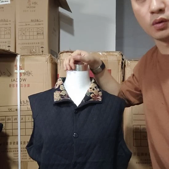 妈妈装秋款工厂样衣甩