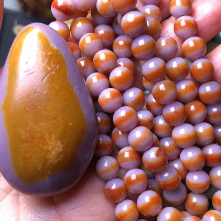 春***8和田玉未镶嵌珠宝奇石