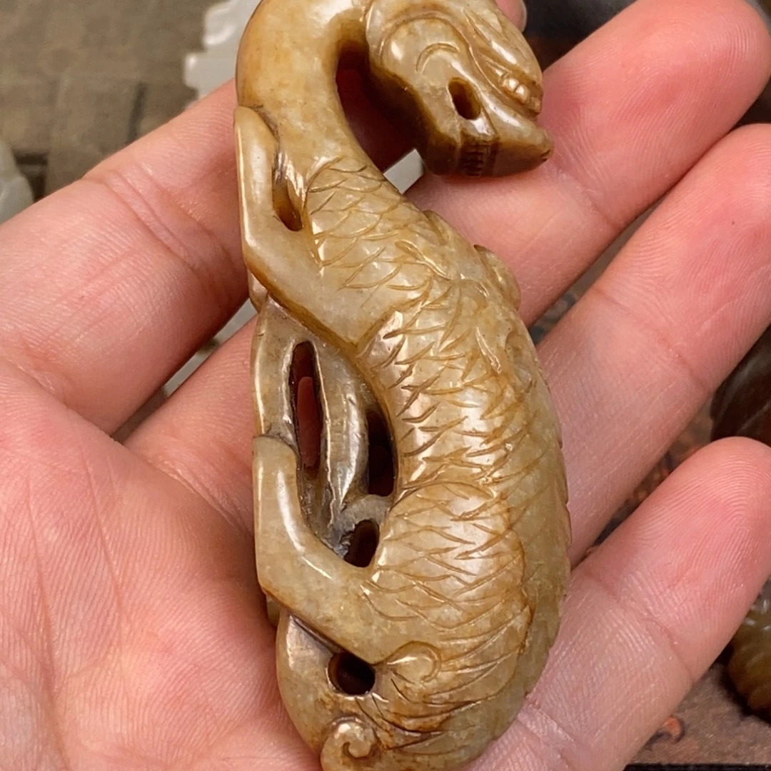 否***2非常精美的脖挂件