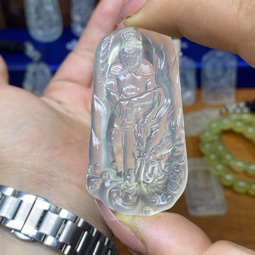 【闪购商品】蛇纹石玉颈饰未镶嵌