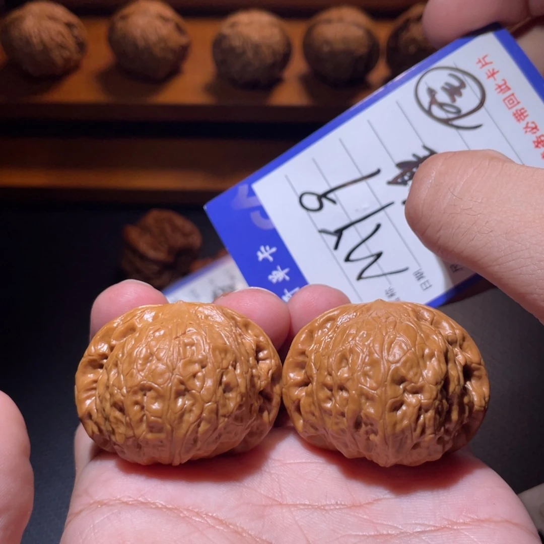 文玩核桃吊坠文玩