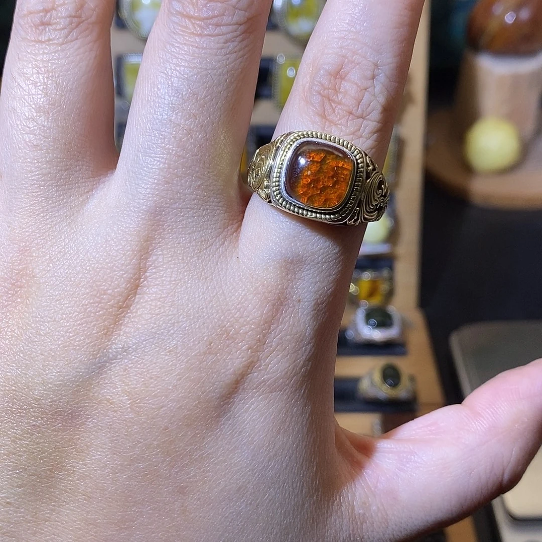 男***败蜜蜡银S925镶嵌戒指