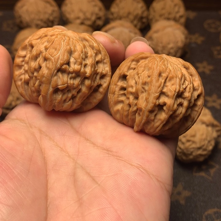 把件文玩核桃老树红皮磨盘