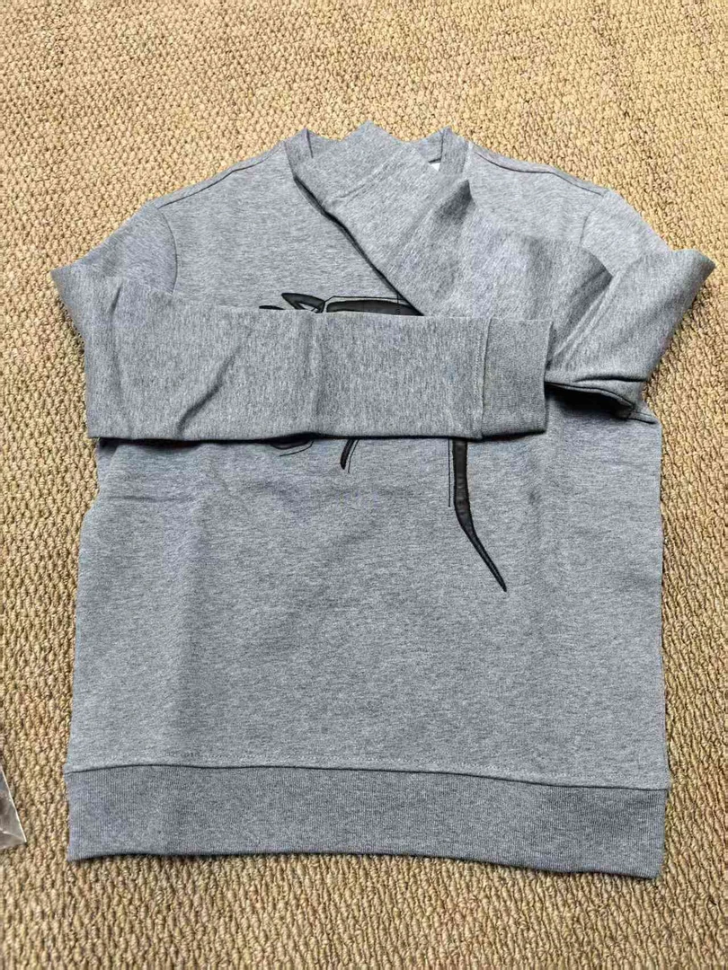 【畅老板奢品】胸口马头卫衣