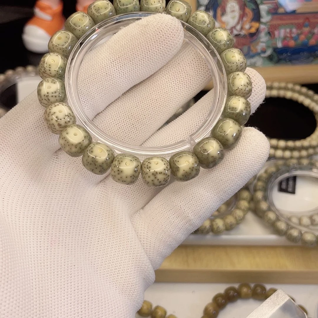 吊坠星月菩提7412