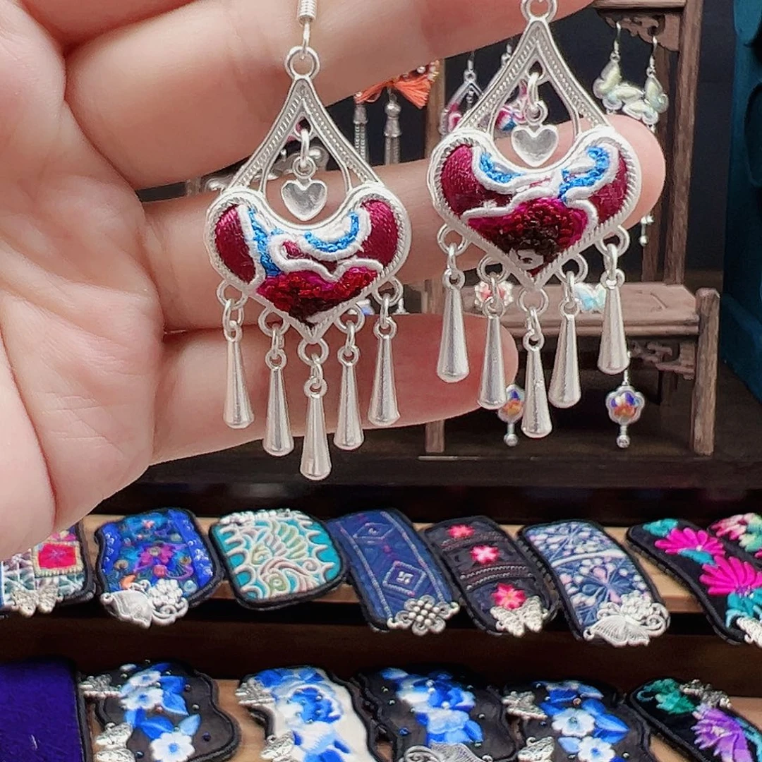 织绣手工刺绣工艺品