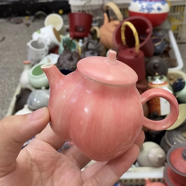 陶瓷艺术品及陶瓷壶