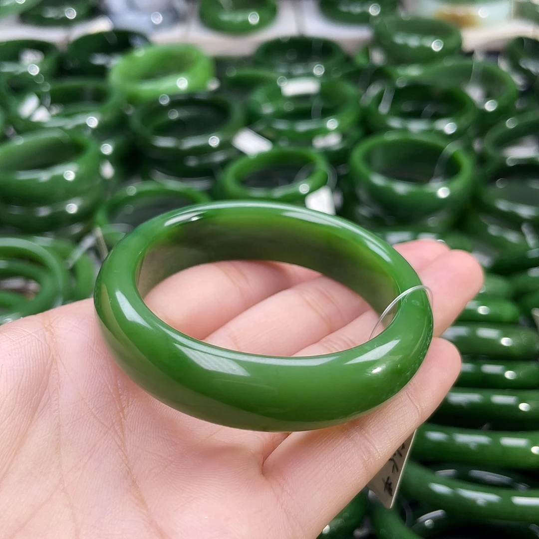 未镶嵌手镯和田玉（碧玉）