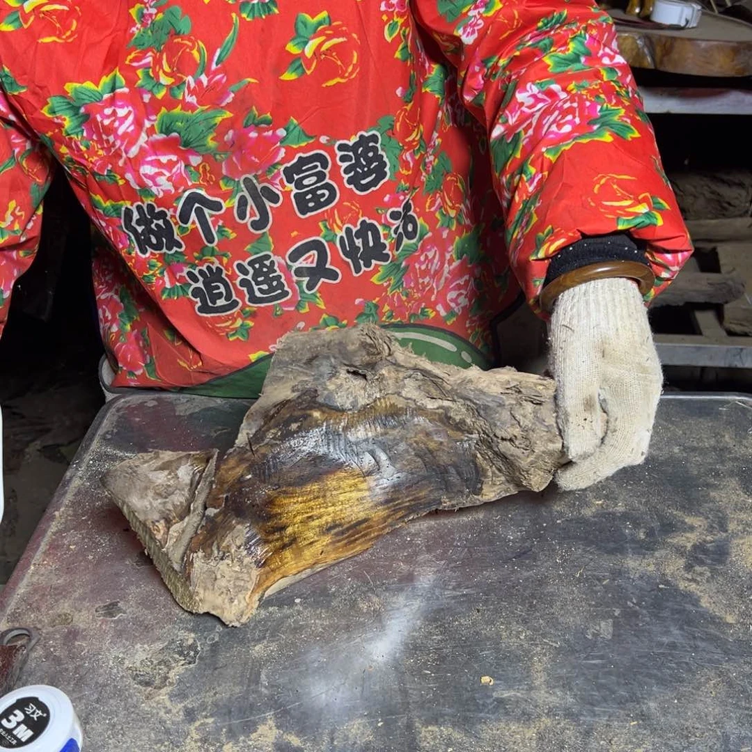 牛***气金丝楠22222222222222222222222