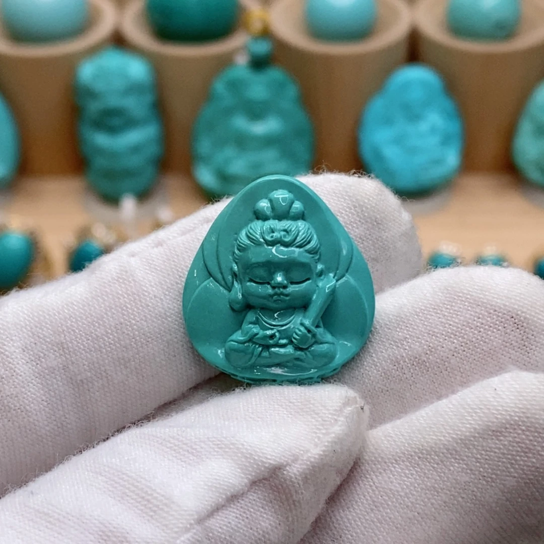 绿松石未镶嵌珠宝奇石