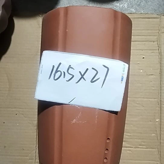 紫砂红泥抽角一个