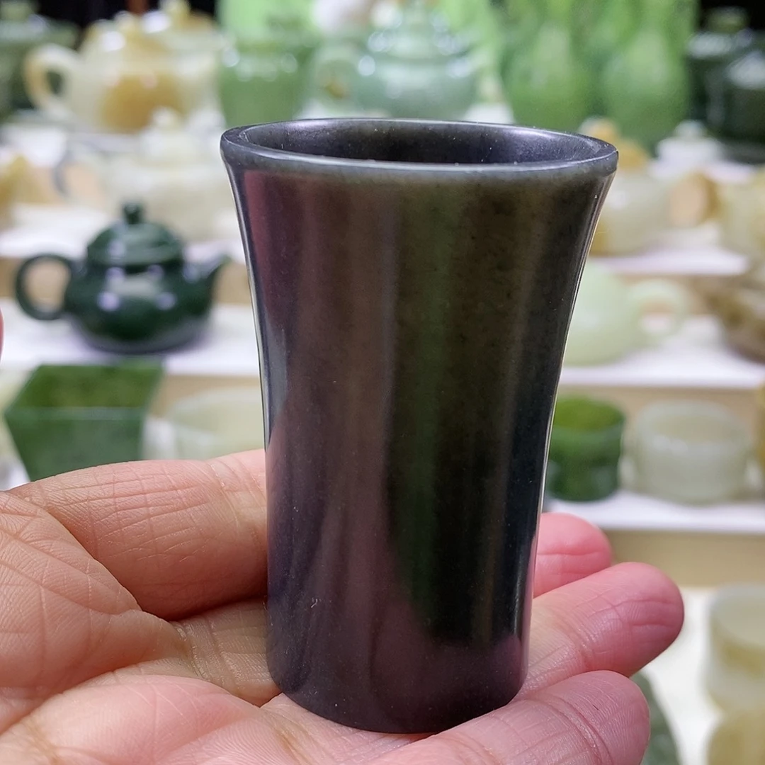 和田玉茶杯未镶嵌