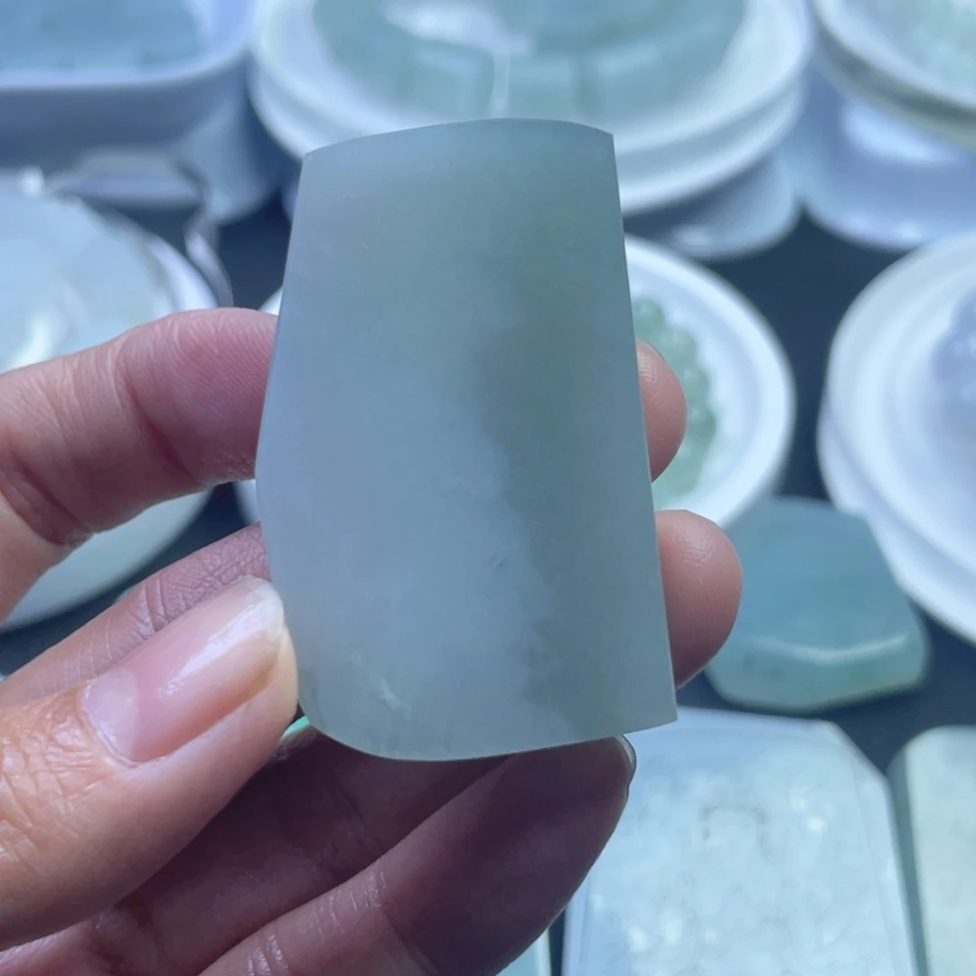 定制翡翠未镶嵌裸石定制