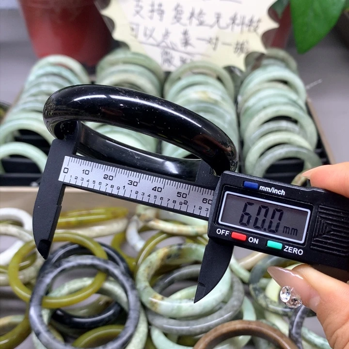蛇纹石玉合金手镯150