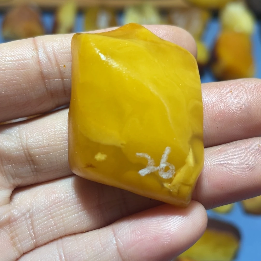 定制蜜蜡未镶嵌小牌子