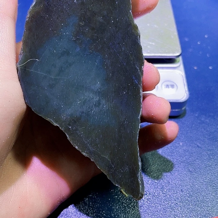 未镶嵌和田玉（糖玉）珠宝半成品